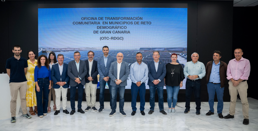 El Cabildo impulsa comunidades energéticas en los municipios menos poblados con la Oficina de Transformación Comunitaria